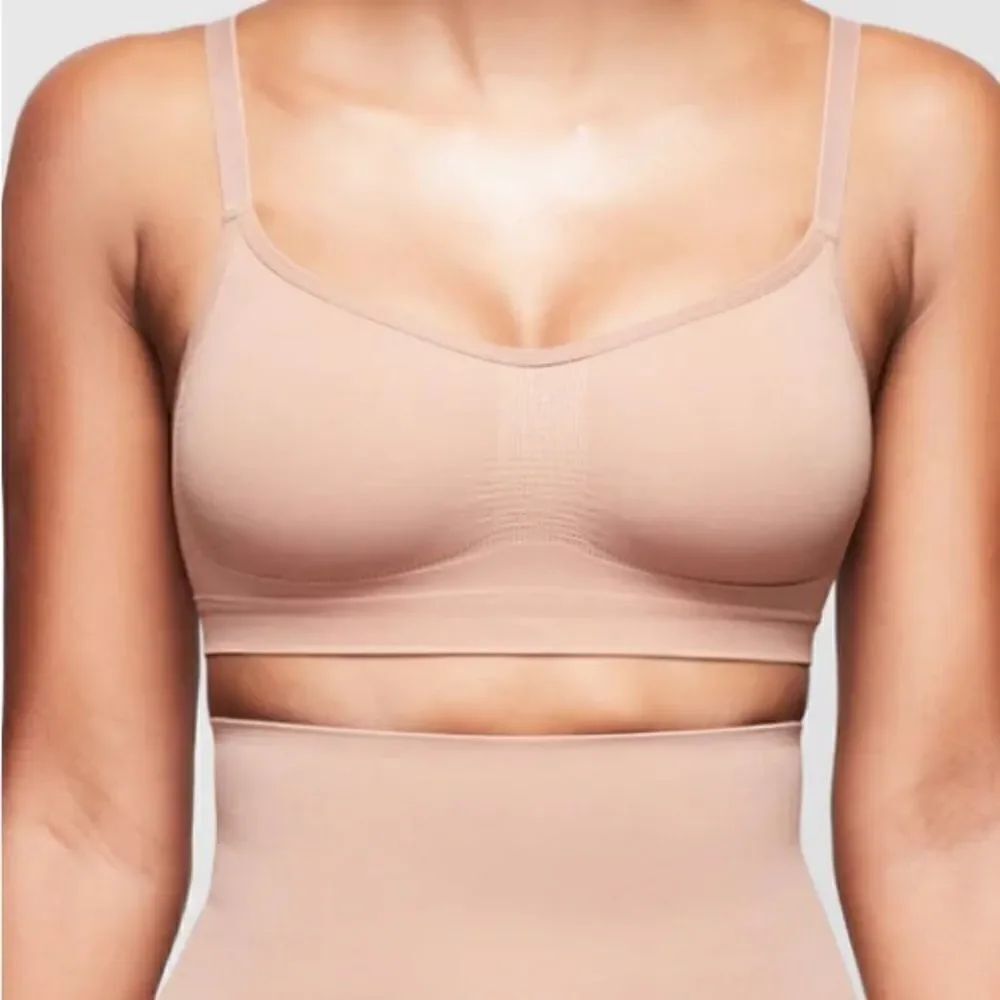 SKIMS - Seamless Sculpt -Bralette